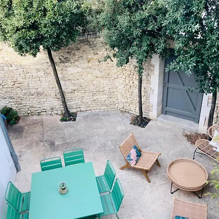 Casa de Férias Charming With Courtyard Le Bois-Plage-en-Ré